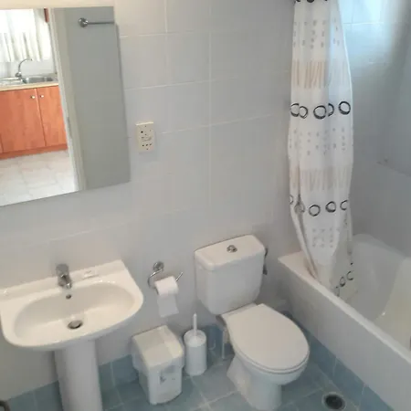 Valias House Finikounta